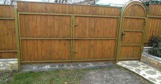Купить распашные ворота деревянные Карасук, цена от 2740 руб.