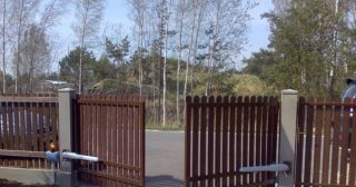 Купить распашные ворота из штакетника Карасук, цена от 2740 руб.